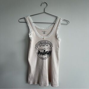 Brandy Melville Ronnie Yellowstone Valley Tank in Light Pink